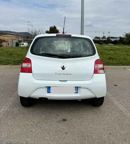 Renault Twingo image 9