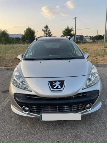 Peugeot Ion image 1