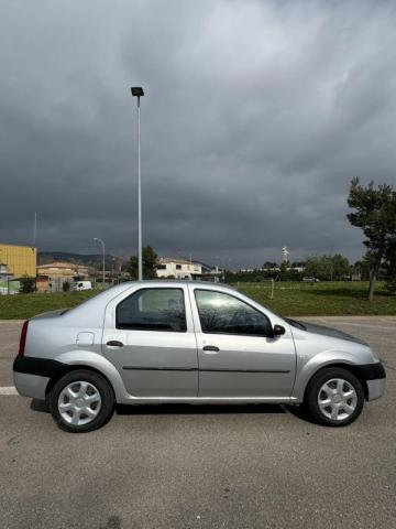 Dacia Logan image 9