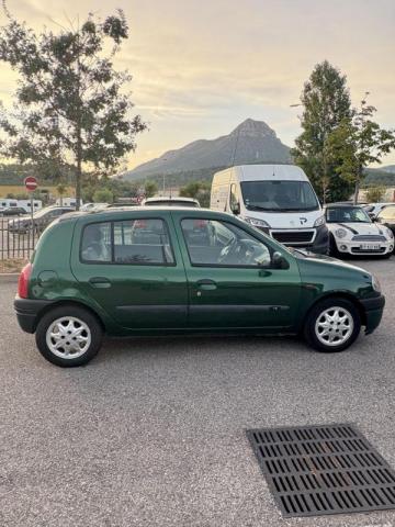 Renault Clio image 3