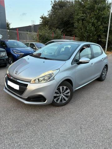 Peugeot 208 image 7