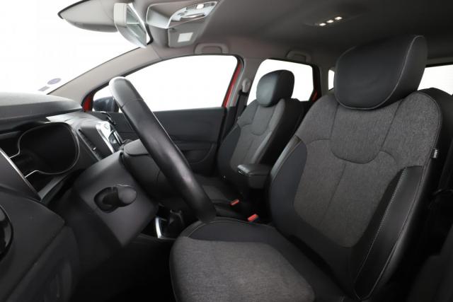 Renault Captur image 9