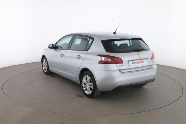 Peugeot 308 image 6