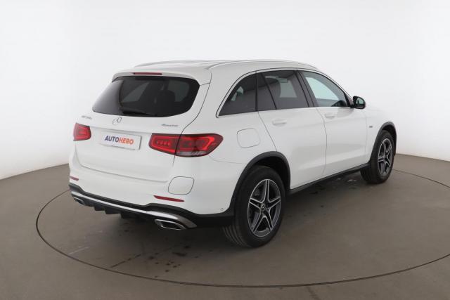 Mercedes Benz Glc image 4