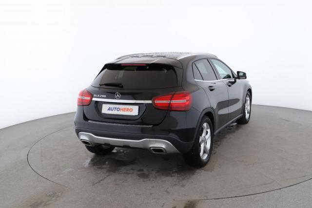 Mercedes Benz Gla image 7