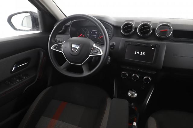 Dacia Duster image 2