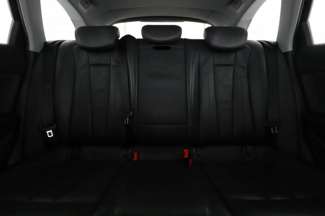Audi A4 Allroad image 6