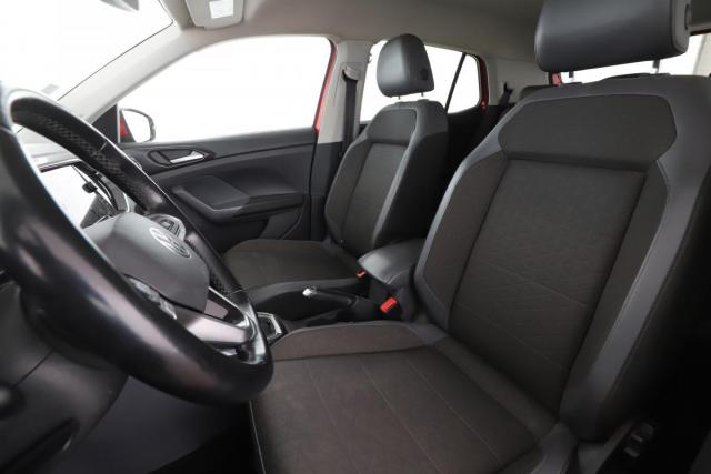 Volkswagen T-Cross image 1