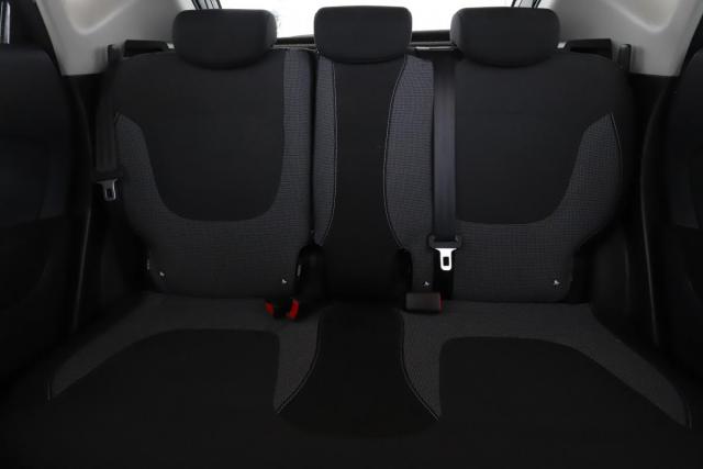 Renault Captur image 1