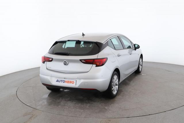 Opel Astra image 6