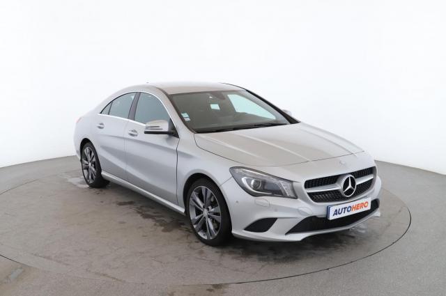 Mercedes Benz Cla image 5