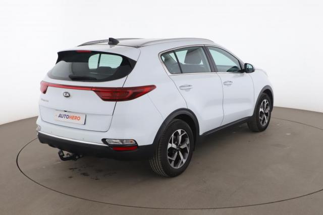 Kia Sportage image 9