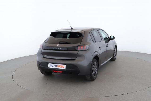 Peugeot 208 image 3