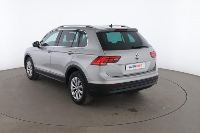 Volkswagen Tiguan image 6