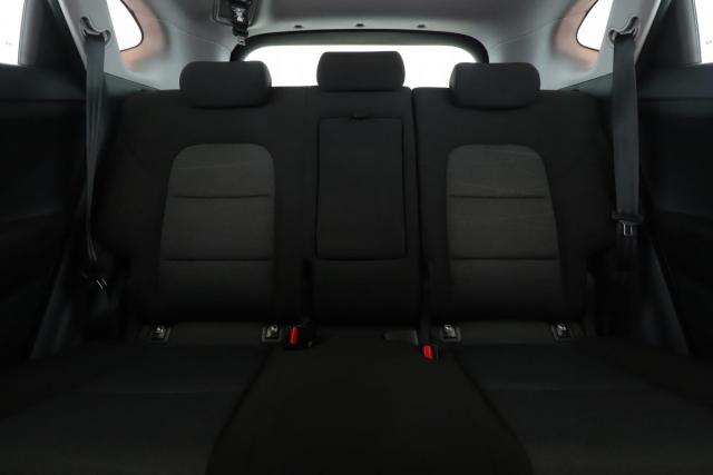Hyundai Tucson image 8