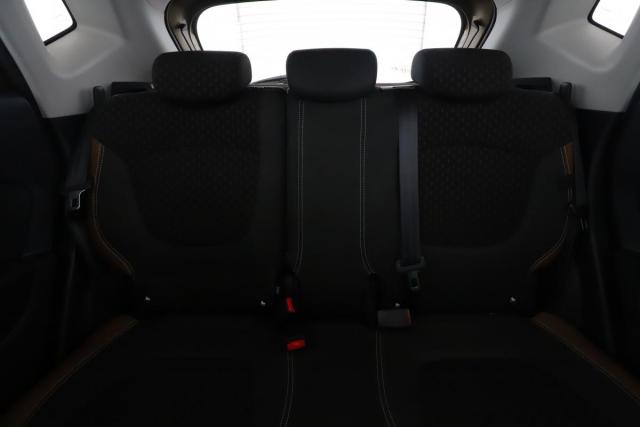 Renault Captur image 8