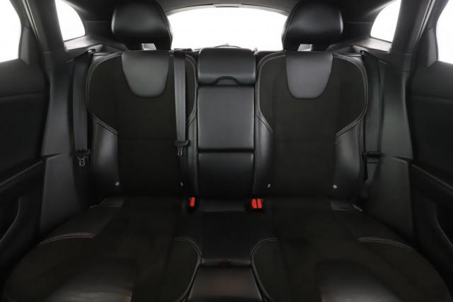 Volvo V40 image 1