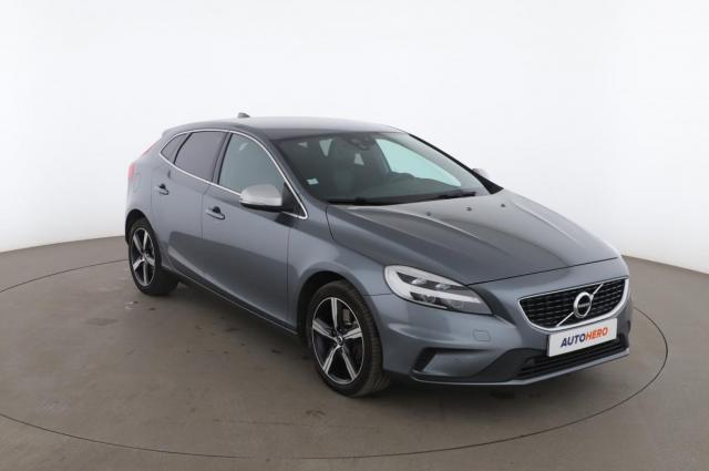 Volvo V40 image 8