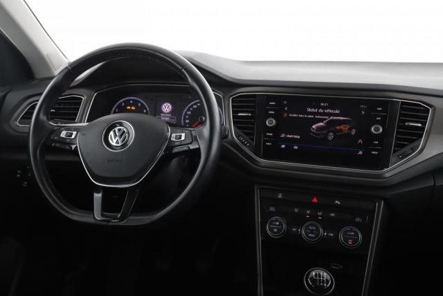 Volkswagen T-Roc image 7