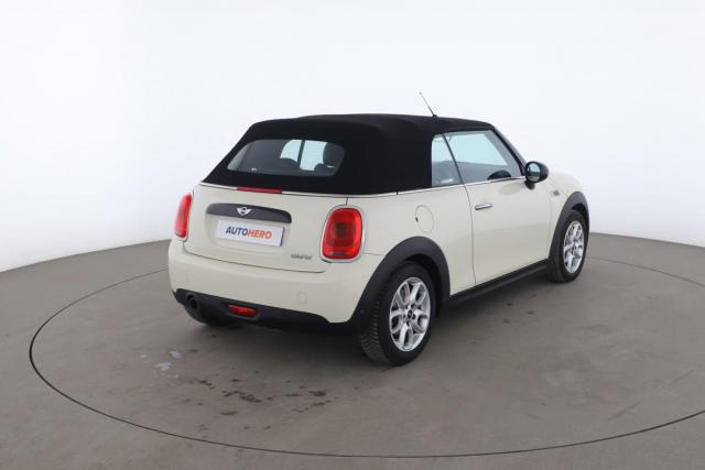 Mini Cabrio image 9