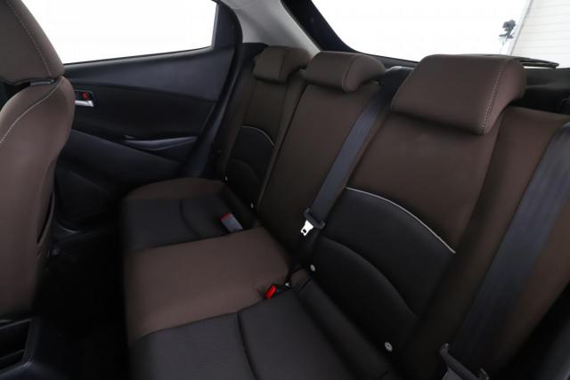 Mazda 2 image 5