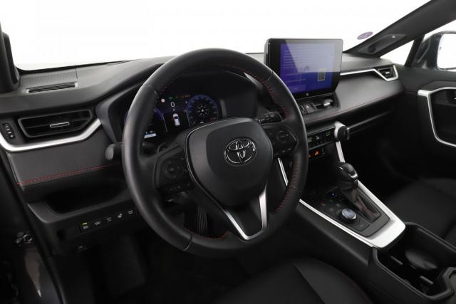 Toyota Rav4 image 9