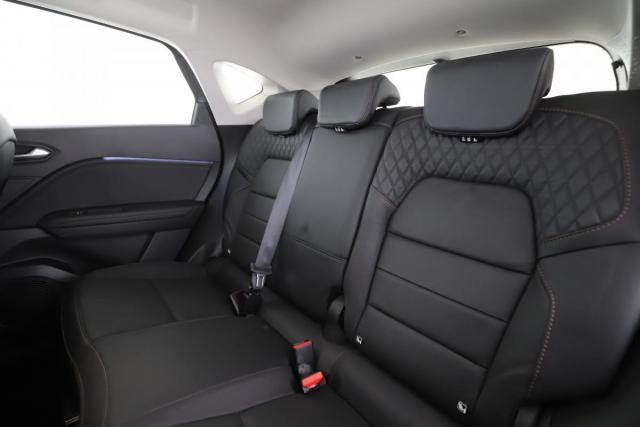 Renault Captur image 8