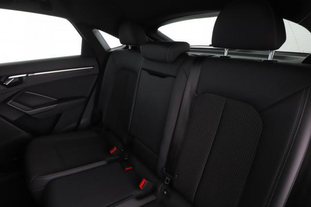 Audi Q3 Sportback image 2