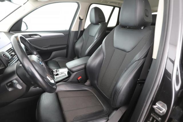 Bmw X3 image 2