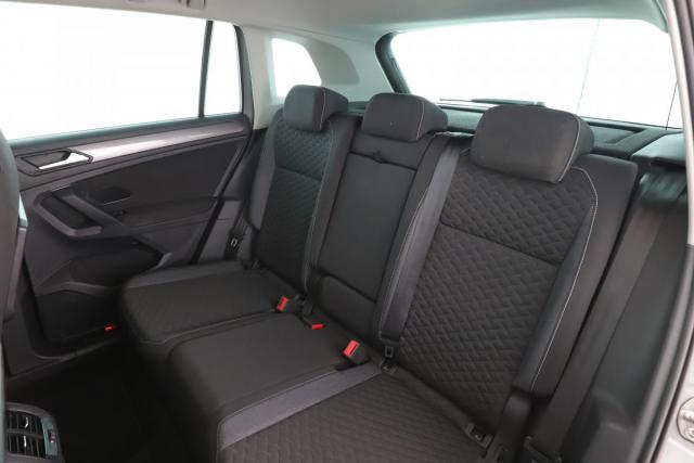 Volkswagen Tiguan image 8