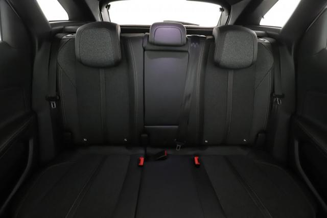 Peugeot 3008 image 9
