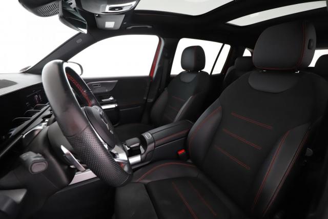 Mercedes Benz Glb image 2