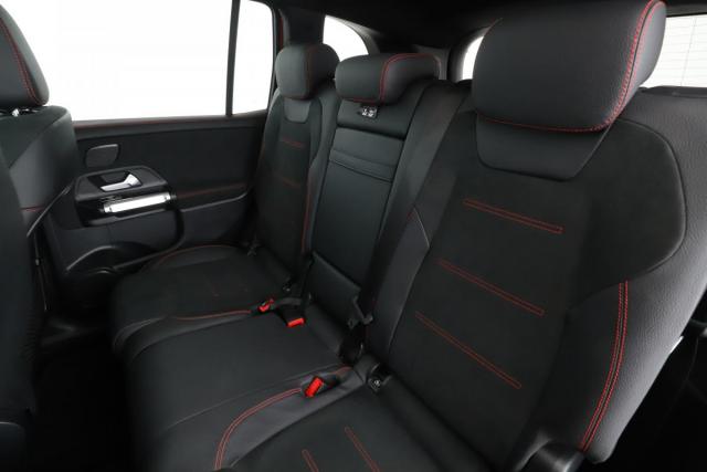 Mercedes Benz Glb image 6