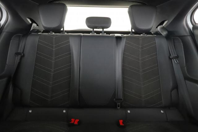Opel Mokka image 8