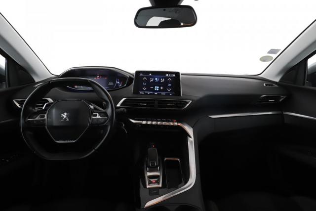 Peugeot 3008 image 6