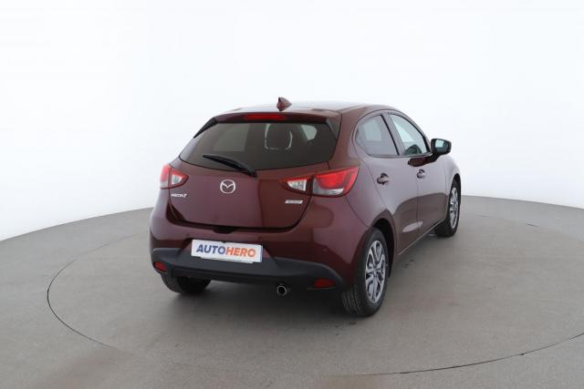 Mazda 2 image 9