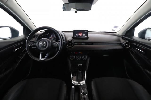 Mazda 2 image 4
