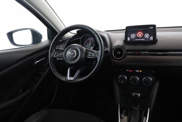Mazda 2 image 5