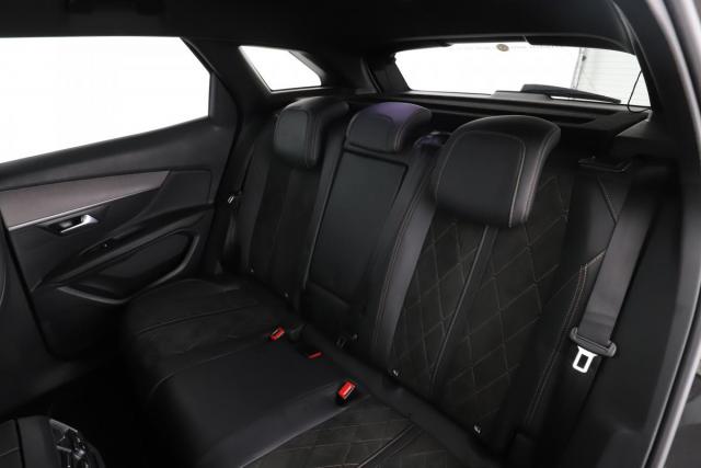 Peugeot 3008 image 2