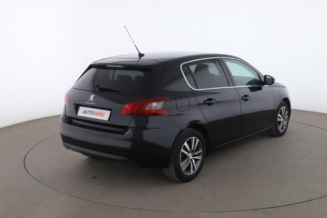 Peugeot 308 image 7