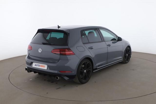 Volkswagen Golf image 7