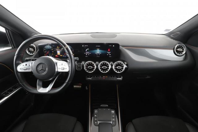 Mercedes Benz Gla image 5