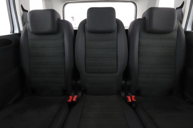 Volkswagen Touran image 5