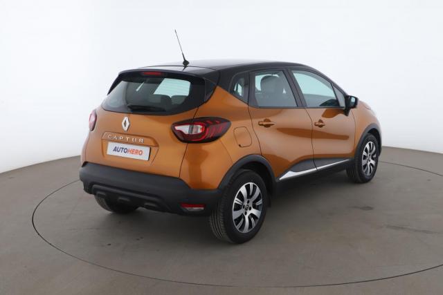 Renault Captur image 2