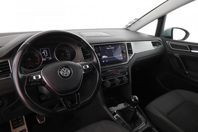 Volkswagen Golf Sportsvan image 5
