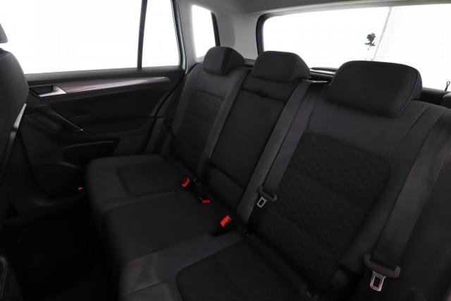 Volkswagen Golf Sportsvan image 7