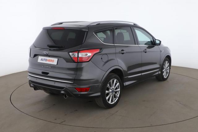 Ford Kuga image 4