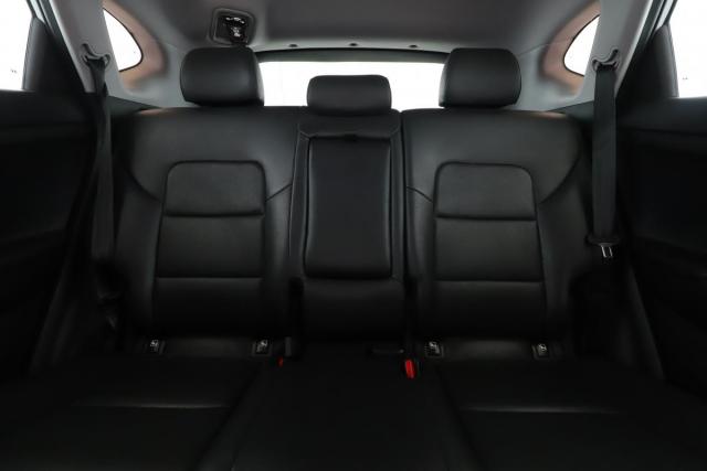 Hyundai Tucson image 8
