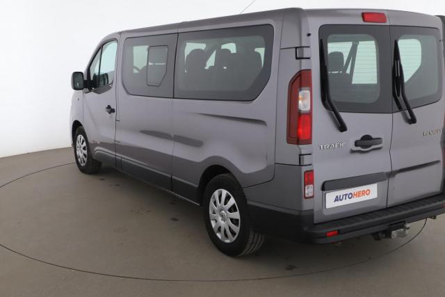 Renault Trafic image 9