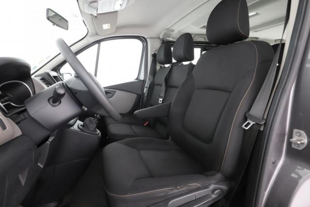 Renault Trafic image 1
